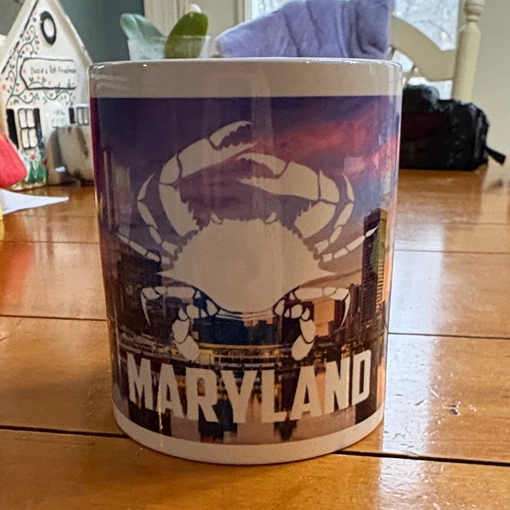 NWOT - MARYLAND Mug w Scene of Baltimore Inner Harbor
